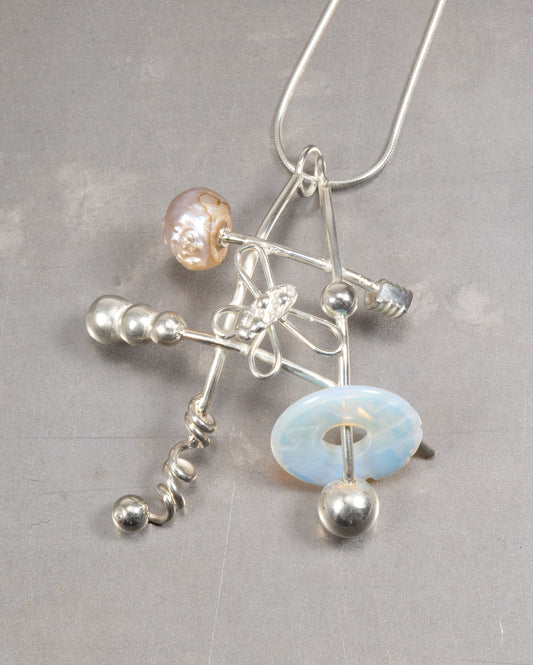 Catchy Cobweb Neckpiece